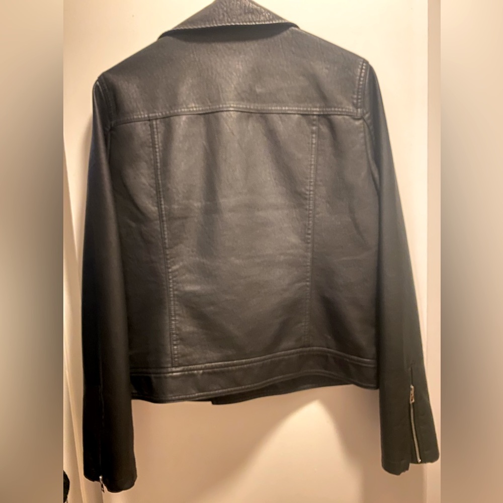 Women Faux leather Biker Jacket - Picture 2 of 3